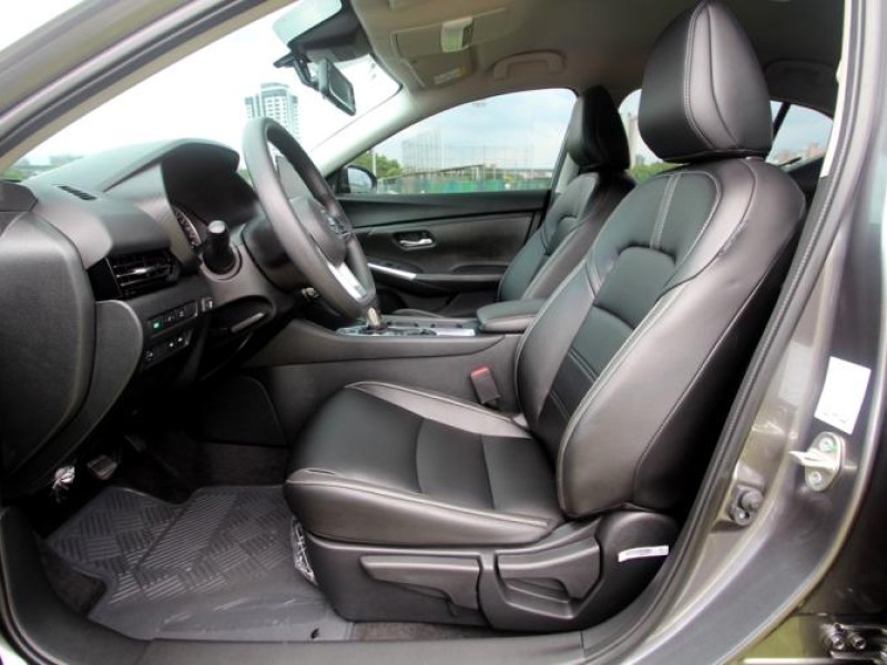 Nissan  Sentra {跑1萬 尊爵版 原漆}24年式 SENTRA1.6灰~豐隆嚴選0頭款專案 | 新北市汽車商業同業公會｜TACA優良車商聯盟｜中古、二手車買車賣車公會認證保固