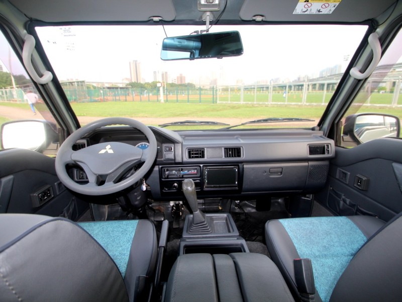 Mitsubishi  Delica {八人座 內外新}17年DELICA2.4銀~豐隆嚴選0頭款低月付專案 | 新北市汽車商業同業公會｜TACA優良車商聯盟｜中古、二手車買車賣車公會認證保固
