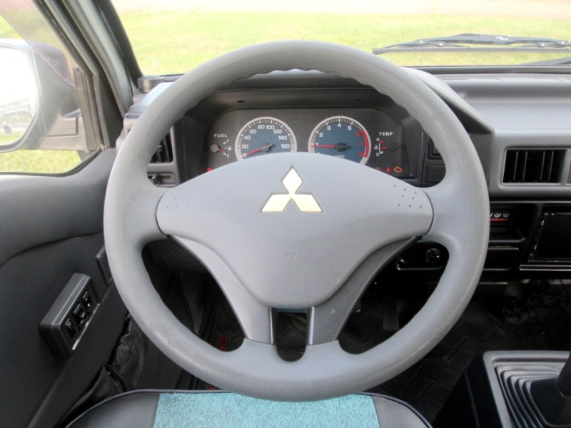 Mitsubishi  Delica {八人座 內外新}17年DELICA2.4銀~豐隆嚴選0頭款低月付專案 | 新北市汽車商業同業公會｜TACA優良車商聯盟｜中古、二手車買車賣車公會認證保固