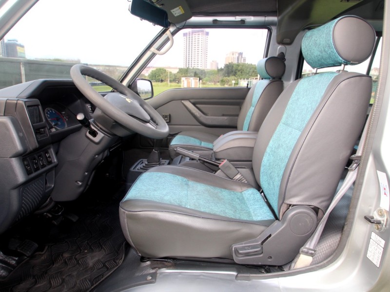 Mitsubishi  Delica {八人座 內外新}17年DELICA2.4銀~豐隆嚴選0頭款低月付專案 | 新北市汽車商業同業公會｜TACA優良車商聯盟｜中古、二手車買車賣車公會認證保固
