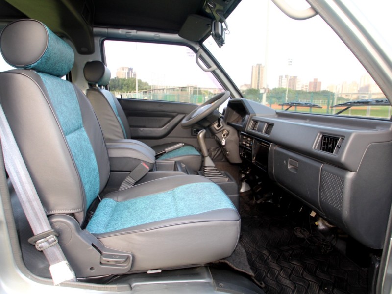 Mitsubishi  Delica {八人座 內外新}17年DELICA2.4銀~豐隆嚴選0頭款低月付專案 | 新北市汽車商業同業公會｜TACA優良車商聯盟｜中古、二手車買車賣車公會認證保固