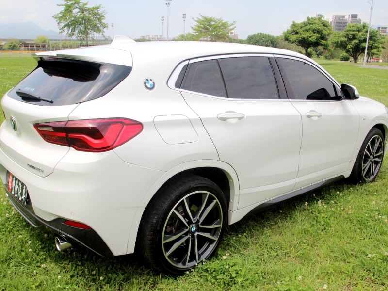 BMW/ 寶馬  X2 SERIES  X2 sDrive 20i {M版 跑8萬}18年X2 M SportX白~豐隆嚴選0頭款低月付專案~ | 新北市汽車商業同業公會｜TACA優良車商聯盟｜中古、二手車買車賣車公會認證保固