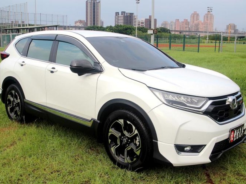 Honda  CR-V {跑7萬 內外新}20年CRV1.5 VTIS白~豐隆嚴選0頭款低月付專案~ | 新北市汽車商業同業公會｜TACA優良車商聯盟｜中古、二手車買車賣車公會認證保固