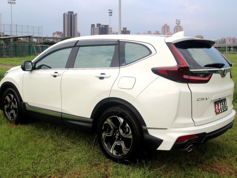 Honda  CR-V {跑7萬 內外新}20年CRV1.5 VTIS白~豐隆嚴選0頭款低月付專案~ | 新北市汽車商業同業公會｜TACA優良車商聯盟｜中古、二手車買車賣車公會認證保固
