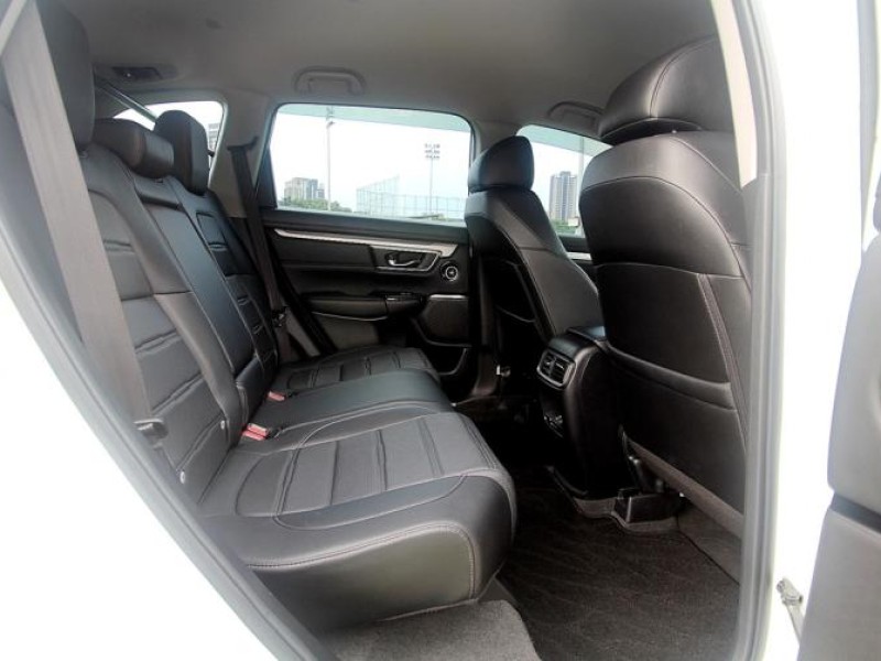 Honda  CR-V {跑7萬 內外新}20年CRV1.5 VTIS白~豐隆嚴選0頭款低月付專案~ | 新北市汽車商業同業公會｜TACA優良車商聯盟｜中古、二手車買車賣車公會認證保固