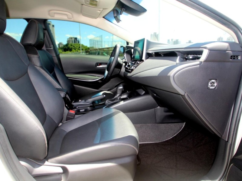 Toyota  Altis {跑6.5萬 尊爵版}19年ALTIS1.8白~豐隆嚴選0頭款低月付專案~ | 新北市汽車商業同業公會｜TACA優良車商聯盟｜中古、二手車買車賣車公會認證保固