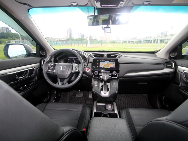 Honda  CR-V {原鈑件 原廠保養}20年CRV1.5VTi-S綠~豐隆嚴選0頭款低月付專案 | 新北市汽車商業同業公會｜TACA優良車商聯盟｜中古、二手車買車賣車公會認證保固