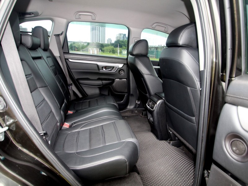 Honda  CR-V {原鈑件 原廠保養}20年CRV1.5VTi-S綠~豐隆嚴選0頭款低月付專案 | 新北市汽車商業同業公會｜TACA優良車商聯盟｜中古、二手車買車賣車公會認證保固