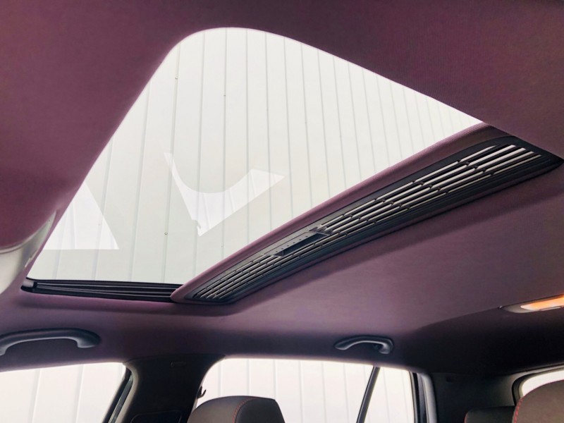 Volkswagen 福斯  Golf 超值小鋼炮看這裡 免60 排氣有+閥門 | 新北市汽車商業同業公會｜TACA優良車商聯盟｜中古、二手車買車賣車公會認證保固