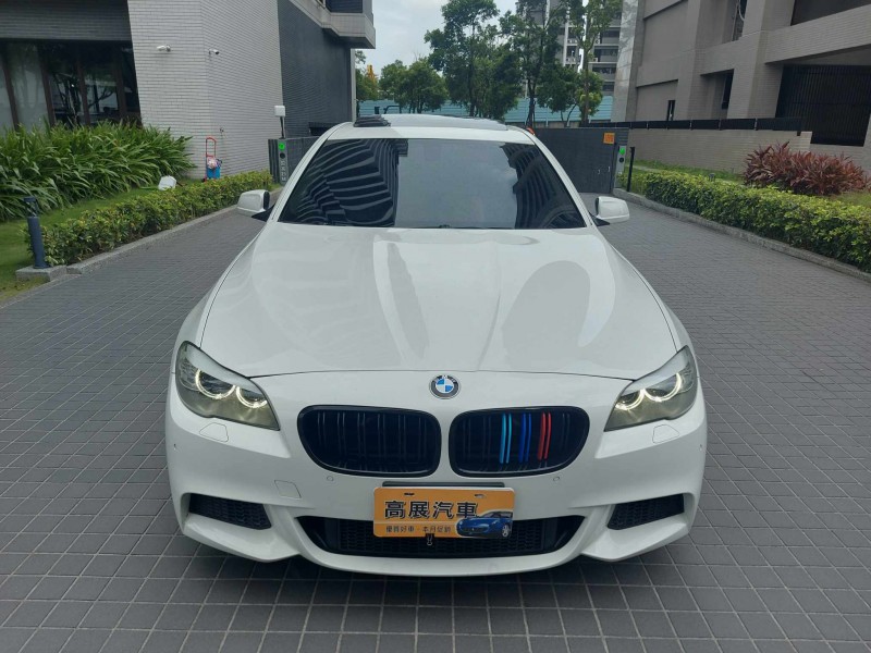 BMW/ 寶馬  5 SERIES  520i 優質好車 2012年520i頂規天窗一手車 原廠保養 耗材都已更換 全額貸款交車 | 新北市汽車商業同業公會｜TACA優良車商聯盟｜中古、二手車買車賣車公會認證保固