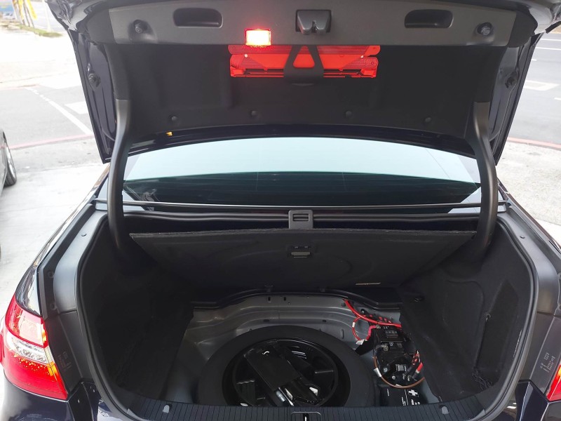 Mercedes-Benz/賓士   E-CLASS  E250 該花都花了 2013年賓士E250 1.8渦輪 頂配天窗總代理 可萊茵鍵定車 | 新北市汽車商業同業公會｜TACA優良車商聯盟｜中古、二手車買車賣車公會認證保固
