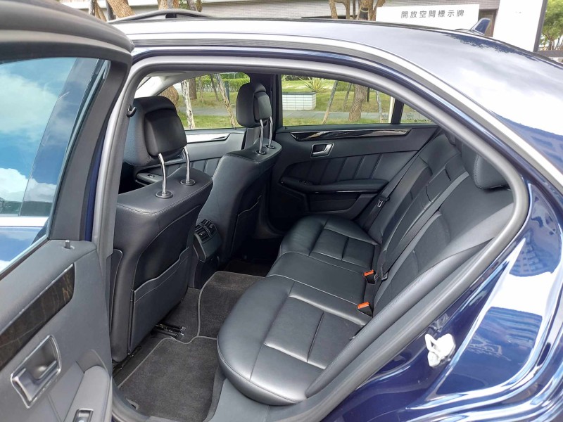 Mercedes-Benz/賓士   E-CLASS  E250 該花都花了 2013年賓士E250 1.8渦輪 頂配天窗總代理 可萊茵鍵定車 | 新北市汽車商業同業公會｜TACA優良車商聯盟｜中古、二手車買車賣車公會認證保固