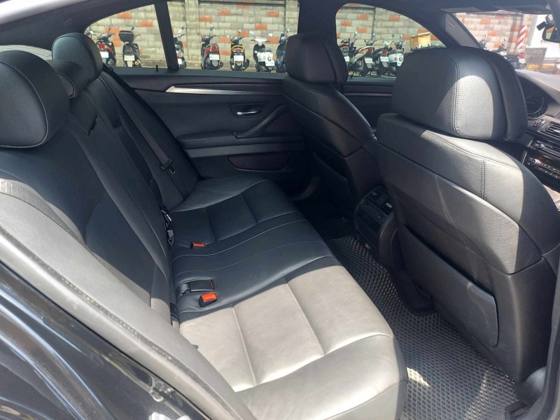 BMW/ 寶馬  5 SERIES  528i 拼成交出價就賣 2012年F10 528i天窗僅跑14萬(原鈑件)車況健全無待修 | 新北市汽車商業同業公會｜TACA優良車商聯盟｜中古、二手車買車賣車公會認證保固