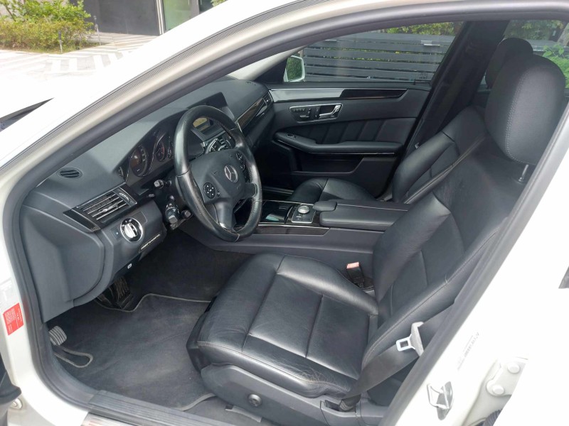 Mercedes-Benz/賓士   E-CLASS  E300 全額貸款 2012年式賓士E300 頂級天窗 環景攝影 耗材都已更換過 一手車 | 新北市汽車商業同業公會｜TACA優良車商聯盟｜中古、二手車買車賣車公會認證保固