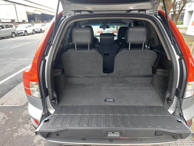 Volvo  XC90 原廠保養2007年XC90 D5渦輪 天窗七人座 一手實跑9萬 整台原漆狀態 | 新北市汽車商業同業公會｜TACA優良車商聯盟｜中古、二手車買車賣車公會認證保固
