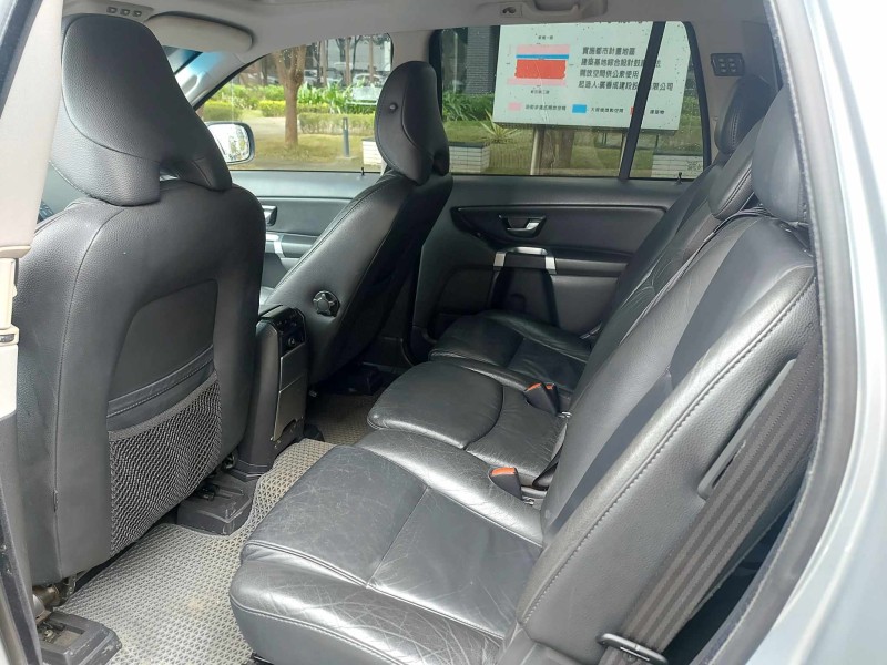 Volvo  XC90 原廠保養2007年XC90 D5渦輪 天窗七人座 一手實跑9萬 整台原漆狀態 | 新北市汽車商業同業公會｜TACA優良車商聯盟｜中古、二手車買車賣車公會認證保固