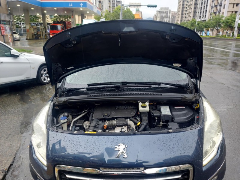 Peugeot 寶獅  3008 僅跑6萬 2016年寶獅 3008 1.6柴油全景天窗 一手車 渦輪增壓 車漂亮 | 新北市汽車商業同業公會｜TACA優良車商聯盟｜中古、二手車買車賣車公會認證保固