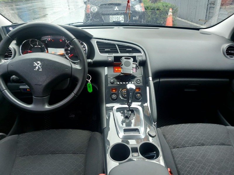 Peugeot 寶獅  3008 僅跑6萬 2016年寶獅 3008 1.6柴油全景天窗 一手車 渦輪增壓 車漂亮 | 新北市汽車商業同業公會｜TACA優良車商聯盟｜中古、二手車買車賣車公會認證保固