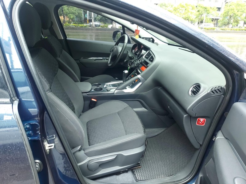Peugeot 寶獅  3008 僅跑6萬 2016年寶獅 3008 1.6柴油全景天窗 一手車 渦輪增壓 車漂亮 | 新北市汽車商業同業公會｜TACA優良車商聯盟｜中古、二手車買車賣車公會認證保固