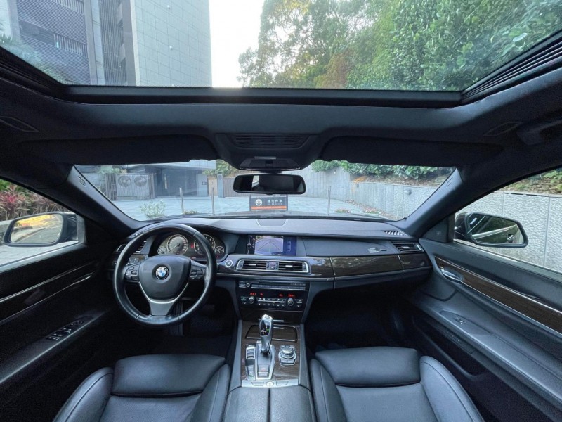 BMW/ 寶馬  7 SERIES  740Li 2010 BMW 740Li | 新北市汽車商業同業公會｜TACA優良車商聯盟｜中古、二手車買車賣車公會認證保固