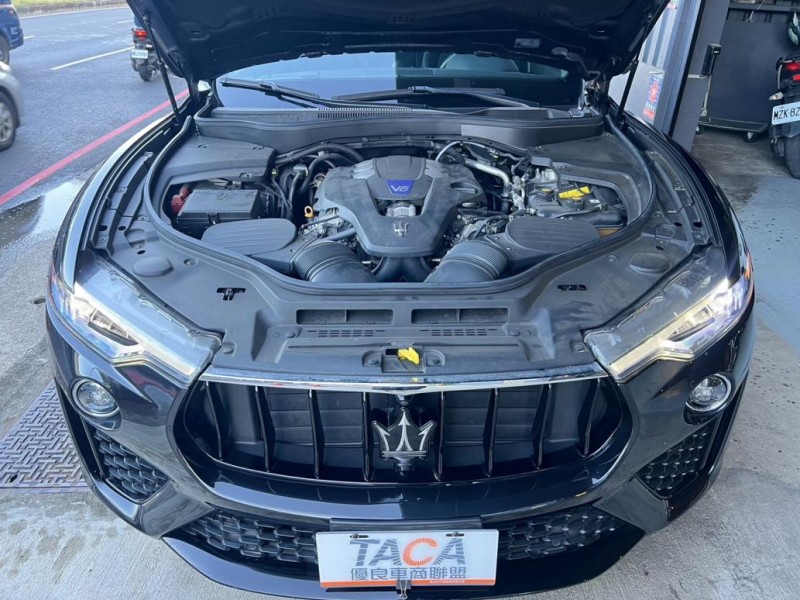 Maserati 瑪莎拉蒂  Grand Sport 找記老闆實價～正19年Levante SQ4 GS小改款跟車/賽車椅/B&W音響 | 新北市汽車商業同業公會｜TACA優良車商聯盟｜中古、二手車買車賣車公會認證保固