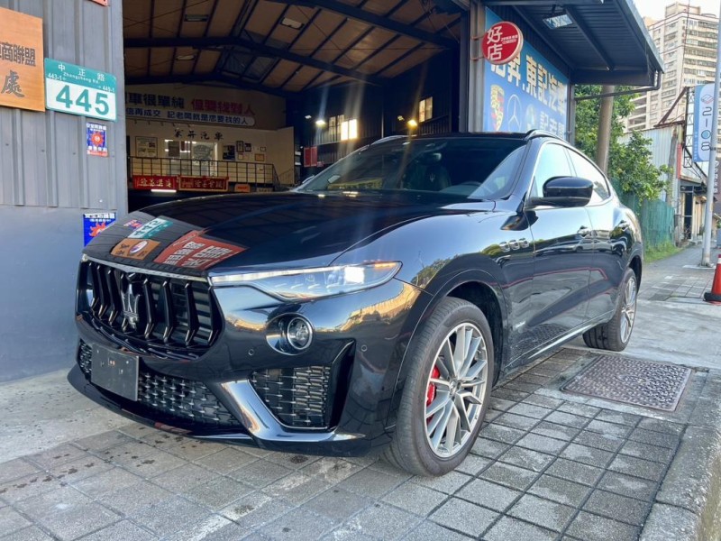 Maserati 瑪莎拉蒂  Grand Sport 找記老闆實價～正19年Levante SQ4 GS小改款跟車/賽車椅/B&W音響 | 新北市汽車商業同業公會｜TACA優良車商聯盟｜中古、二手車買車賣車公會認證保固