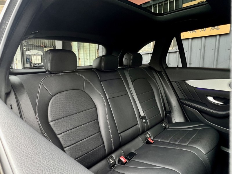 Mercedes-Benz/賓士   GLC-CLASS  GLC300 找記老闆~正20年Benz GLC300 AMG/環景/全景/實跑5萬公里 | 新北市汽車商業同業公會｜TACA優良車商聯盟｜中古、二手車買車賣車公會認證保固