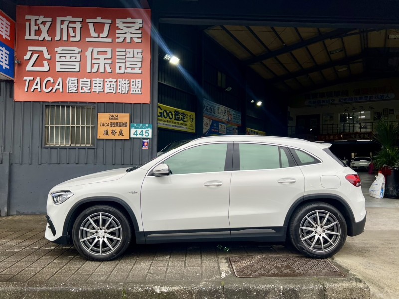 Mercedes-Benz/賓士   GLA-CLASS  GLA45 AMG 找記老闆實價~正2021年Benz GLA45 AMG 跟車/全景/電懸 | 新北市汽車商業同業公會｜TACA優良車商聯盟｜中古、二手車買車賣車公會認證保固