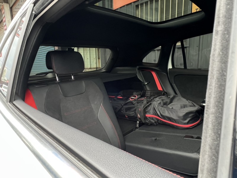 Mercedes-Benz/賓士   GLA-CLASS  GLA45 AMG 找記老闆實價~正2021年Benz GLA45 AMG 跟車/全景/電懸 | 新北市汽車商業同業公會｜TACA優良車商聯盟｜中古、二手車買車賣車公會認證保固