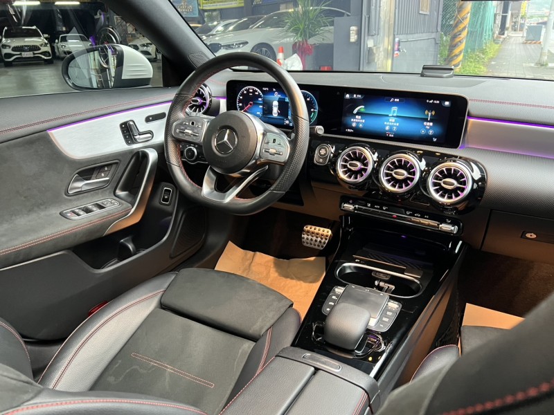 Mercedes-Benz/賓士   CLA-CLASS  CLA250 記老闆~2020年Benz CLA250AMG/全景/免鑰/電熱椅 | 新北市汽車商業同業公會｜TACA優良車商聯盟｜中古、二手車買車賣車公會認證保固