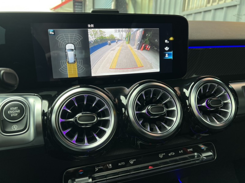 Mercedes-Benz/賓士   GLB-CLASS  GLB35 AMG 找記老闆~正2021年GLB35 AMG 23P跟車/實跑42000公里 | 新北市汽車商業同業公會｜TACA優良車商聯盟｜中古、二手車買車賣車公會認證保固