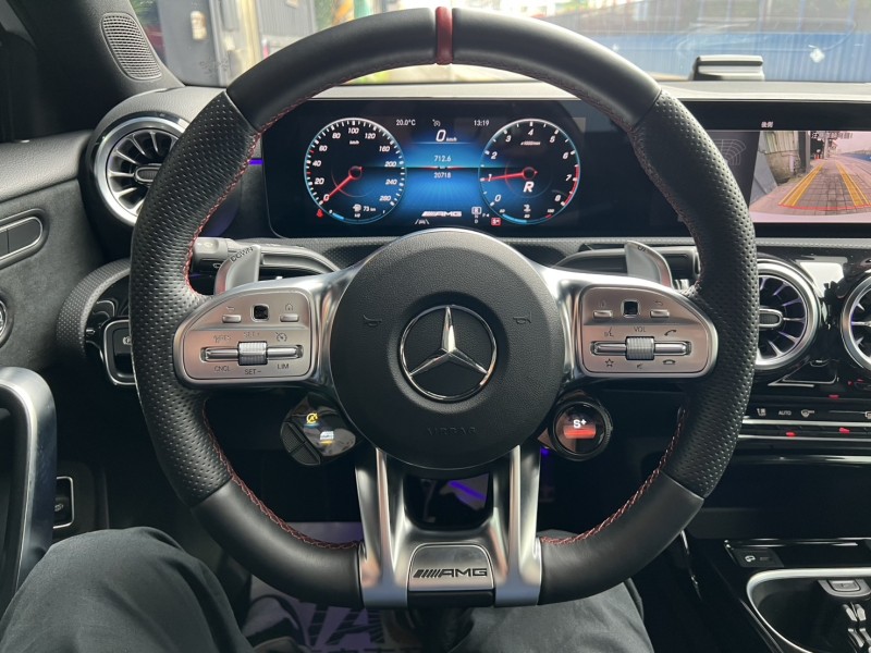 Mercedes-Benz/賓士   A-CLASS  A35 找記老闆實價~正22年Benz A35 AMG全景/摸門/U88按鍵/夜色 | 新北市汽車商業同業公會｜TACA優良車商聯盟｜中古、二手車買車賣車公會認證保固