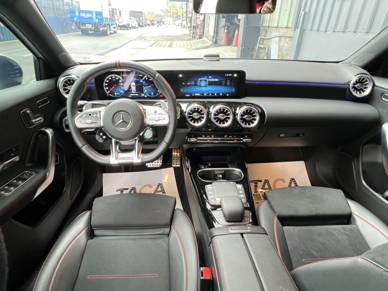 Mercedes-Benz/賓士   A-CLASS  A35 找記老闆實價~正22年Benz A35 AMG全景/摸門/U88按鍵/夜色 | 新北市汽車商業同業公會｜TACA優良車商聯盟｜中古、二手車買車賣車公會認證保固