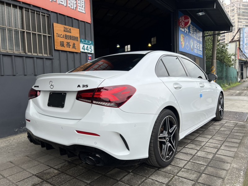 Mercedes-Benz/賓士   A-CLASS  A35 找記老闆實價~正22年Benz A35 AMG全景/摸門/U88按鍵/夜色 | 新北市汽車商業同業公會｜TACA優良車商聯盟｜中古、二手車買車賣車公會認證保固