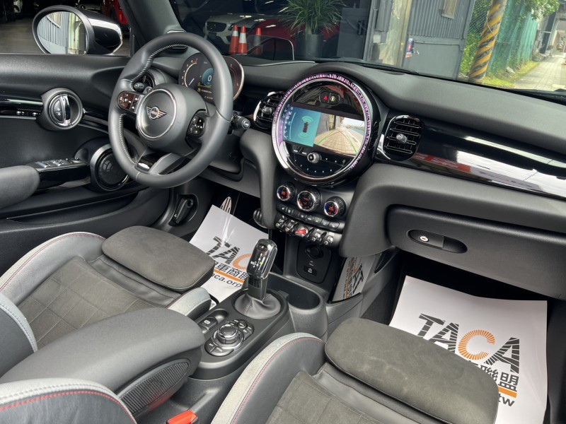 MINI  Cabrio 找記老闆~2023年式MINI Cabrio JCW敞篷車HK/免鑰/全景/跟車 | 新北市汽車商業同業公會｜TACA優良車商聯盟｜中古、二手車買車賣車公會認證保固
