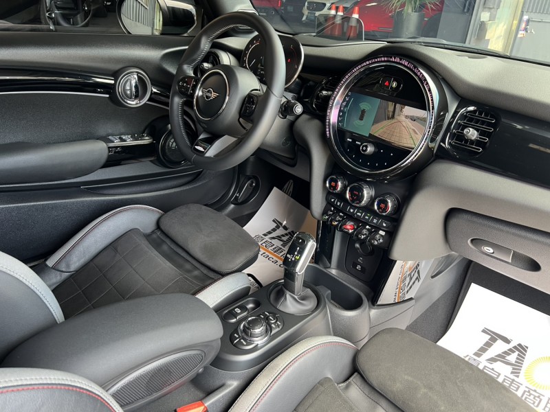 MINI  Cabrio 找記老闆~2023年式MINI Cabrio JCW敞篷車HK/免鑰/全景/跟車 | 新北市汽車商業同業公會｜TACA優良車商聯盟｜中古、二手車買車賣車公會認證保固