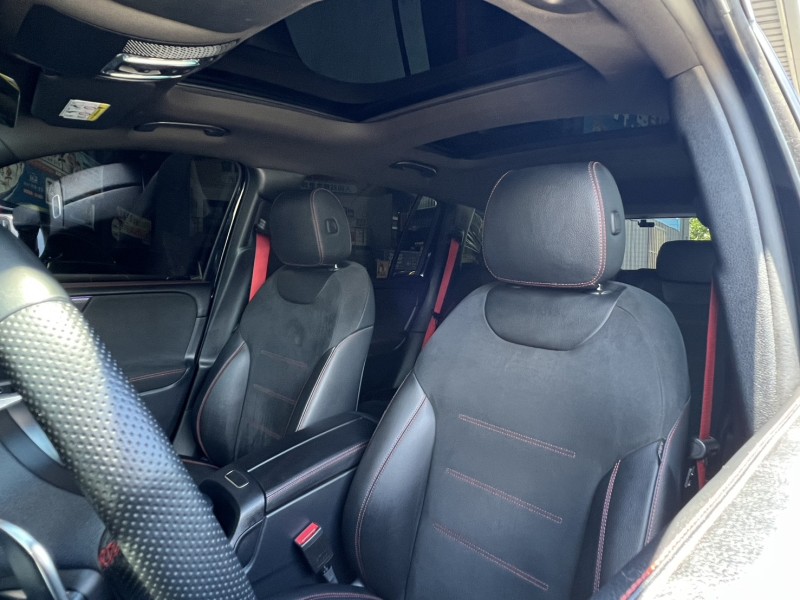 Mercedes-Benz/賓士   GLB-CLASS  GLB35 AMG 找記老闆~正2022年GLB35 AMG 23P跟車/U88跑車旋鈕/跑4.4萬 | 新北市汽車商業同業公會｜TACA優良車商聯盟｜中古、二手車買車賣車公會認證保固
