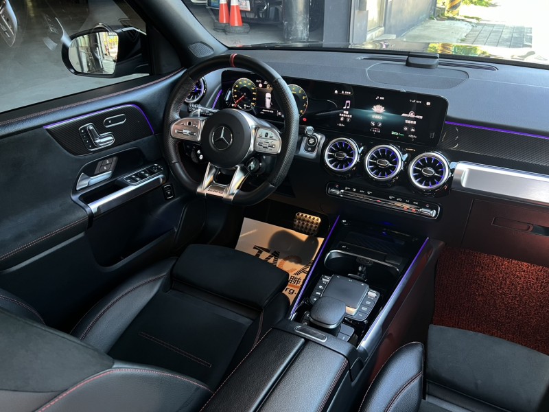 Mercedes-Benz/賓士   GLB-CLASS  GLB35 AMG 找記老闆~正2022年GLB35 AMG 23P跟車/U88跑車旋鈕/跑4.4萬 | 新北市汽車商業同業公會｜TACA優良車商聯盟｜中古、二手車買車賣車公會認證保固