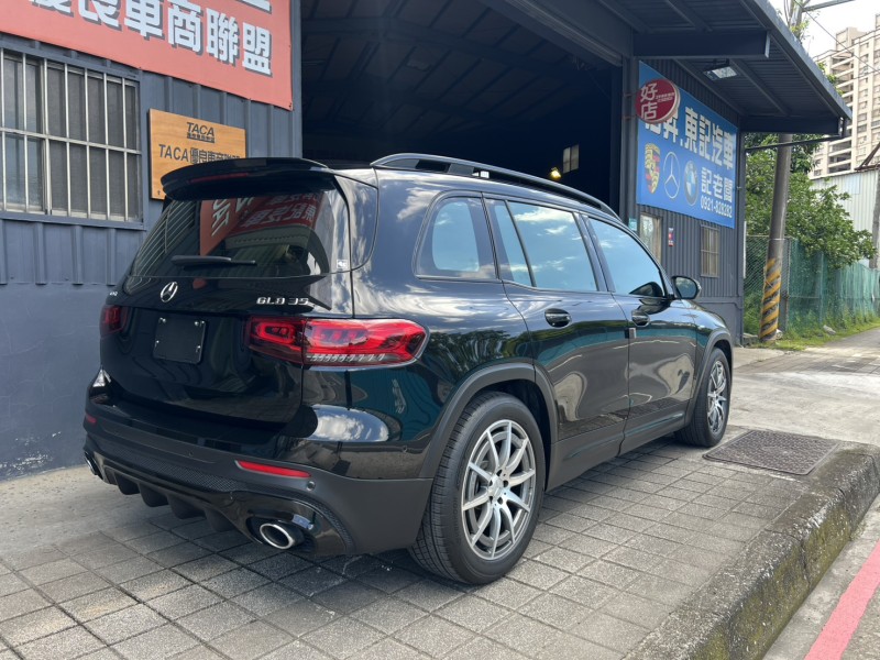 Mercedes-Benz/賓士   GLB-CLASS  GLB35 AMG 找記老闆~正2022年GLB35 AMG 23P跟車/U88跑車旋鈕/跑4.4萬 | 新北市汽車商業同業公會｜TACA優良車商聯盟｜中古、二手車買車賣車公會認證保固