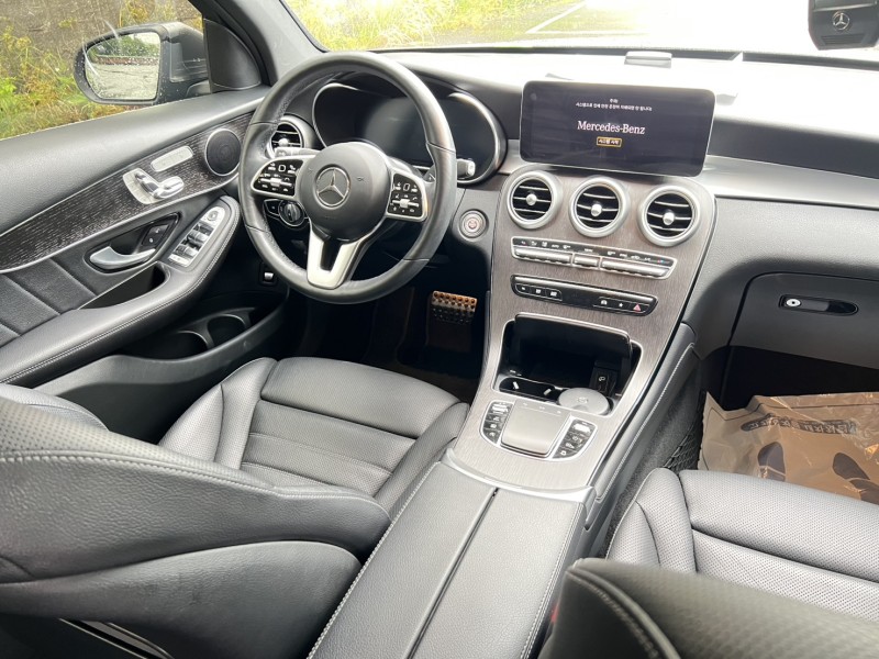 Mercedes-Benz/賓士   GLC-CLASS  GLC300 Coupe 找記老闆~正20年GLC300 Coupe多光束/23P跟車/抬顯/環景/雙螢幕 | 新北市汽車商業同業公會｜TACA優良車商聯盟｜中古、二手車買車賣車公會認證保固