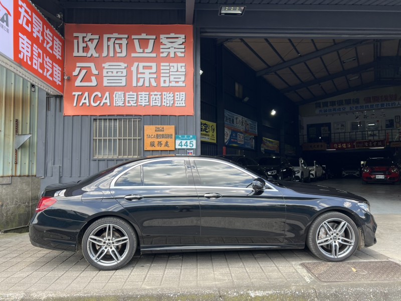  找記老闆~正20年E300 AMG 23P跟車/多光束/抬顯/冷熱椅/環景大滿配 | 新北市汽車商業同業公會｜TACA優良車商聯盟｜中古、二手車買車賣車公會認證保固