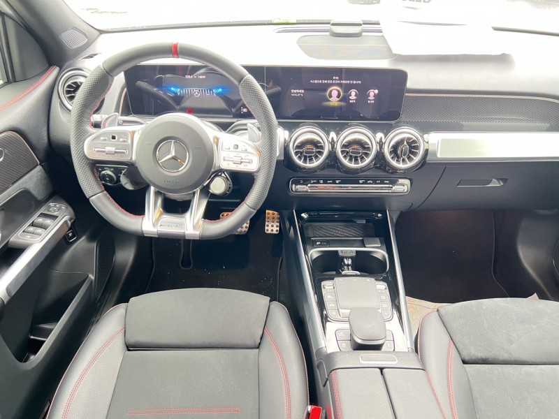 Mercedes-Benz/賓士   GLB-CLASS  GLB35 AMG 找記老闆~正23年GLB35 AMG 23P跟車/U88跑車旋鈕/跑1.7萬公里 | 新北市汽車商業同業公會｜TACA優良車商聯盟｜中古、二手車買車賣車公會認證保固