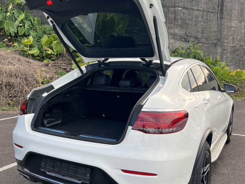 Mercedes-Benz/賓士   GLC-CLASS  GLC300 Coupe 找記老闆~正2020年Benz GLC300 Coupe AMG/抬顯/雙螢幕 | 新北市汽車商業同業公會｜TACA優良車商聯盟｜中古、二手車買車賣車公會認證保固