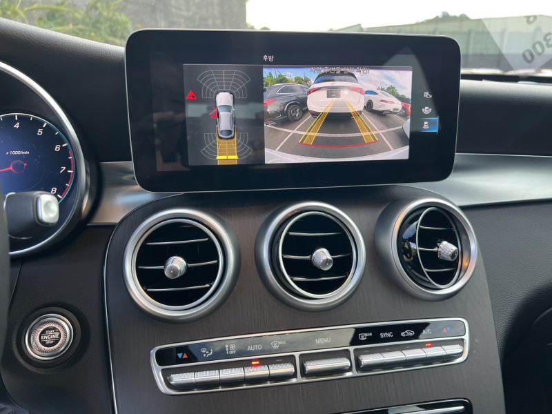 Mercedes-Benz/賓士   GLC-CLASS  GLC300 Coupe 找記老闆~正2020年Benz GLC300 Coupe AMG/抬顯/雙螢幕 | 新北市汽車商業同業公會｜TACA優良車商聯盟｜中古、二手車買車賣車公會認證保固