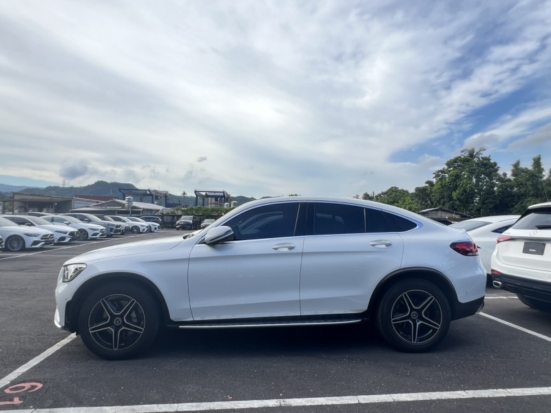 Mercedes-Benz/賓士   GLC-CLASS  GLC300 Coupe 找記老闆~正2020年Benz GLC300 Coupe AMG/抬顯/雙螢幕 | 新北市汽車商業同業公會｜TACA優良車商聯盟｜中古、二手車買車賣車公會認證保固