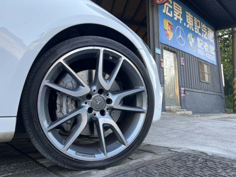 Mercedes-Benz/賓士   E-CLASS  E43 找記老闆~正2018年E43 AMG 23P/多光束/柏林/抬顯/冷熱通風椅 | 新北市汽車商業同業公會｜TACA優良車商聯盟｜中古、二手車買車賣車公會認證保固
