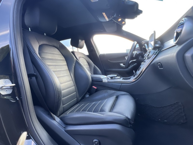 Mercedes-Benz/賓士   C-CLASS  C43 找記老闆~正2017年Benz C43 五門AMG 23P/雙魚眼/柏林/抬顯 | 新北市汽車商業同業公會｜TACA優良車商聯盟｜中古、二手車買車賣車公會認證保固
