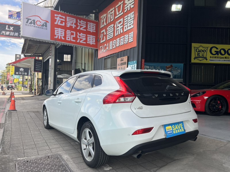 Volvo  V40 保證實價28萬～15年型 V40 T4 免鑰摸門/一手車/實跑58900公里 | 新北市汽車商業同業公會｜TACA優良車商聯盟｜中古、二手車買車賣車公會認證保固