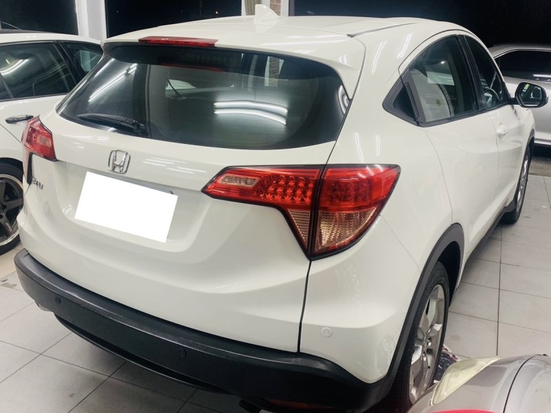 Honda  HR-V 2017本田HRV | 新北市汽車商業同業公會｜TACA優良車商聯盟｜中古、二手車買車賣車公會認證保固