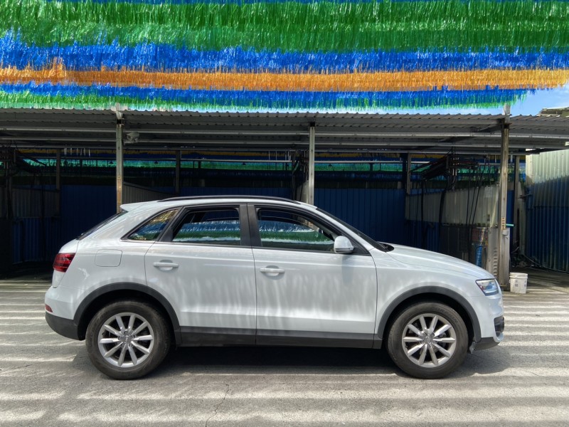 Audi  Q3 2012奧迪q3 | 新北市汽車商業同業公會｜TACA優良車商聯盟｜中古、二手車買車賣車公會認證保固